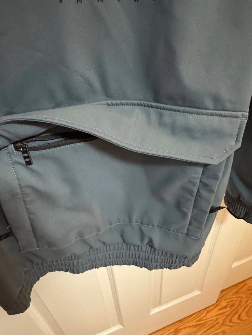 DOPE Hooded Pullover SKI Jacket in Slate Gray with Black Logo - Picture 5 of 7